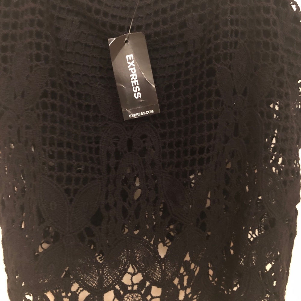 Express crop top - Picture 3 of 4